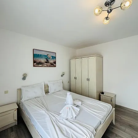 Emily One Bedroom 4 Apartmán Ravda