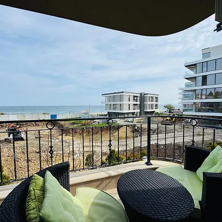 Apartmán Emily One Bedroom 4 *