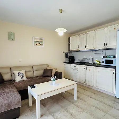 Apartmán Emily One Bedroom 4 Ravda